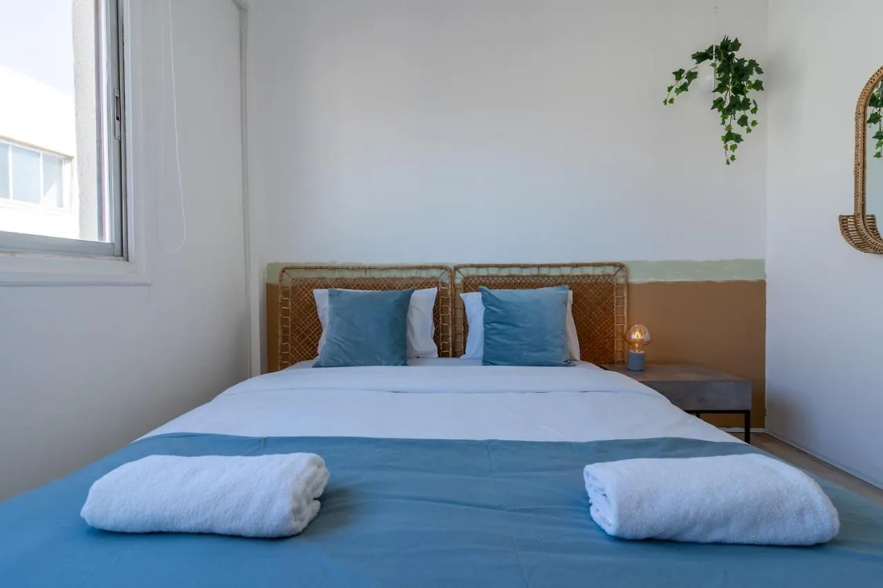 Citrus 3-Bedroom Apartment In Larnaca