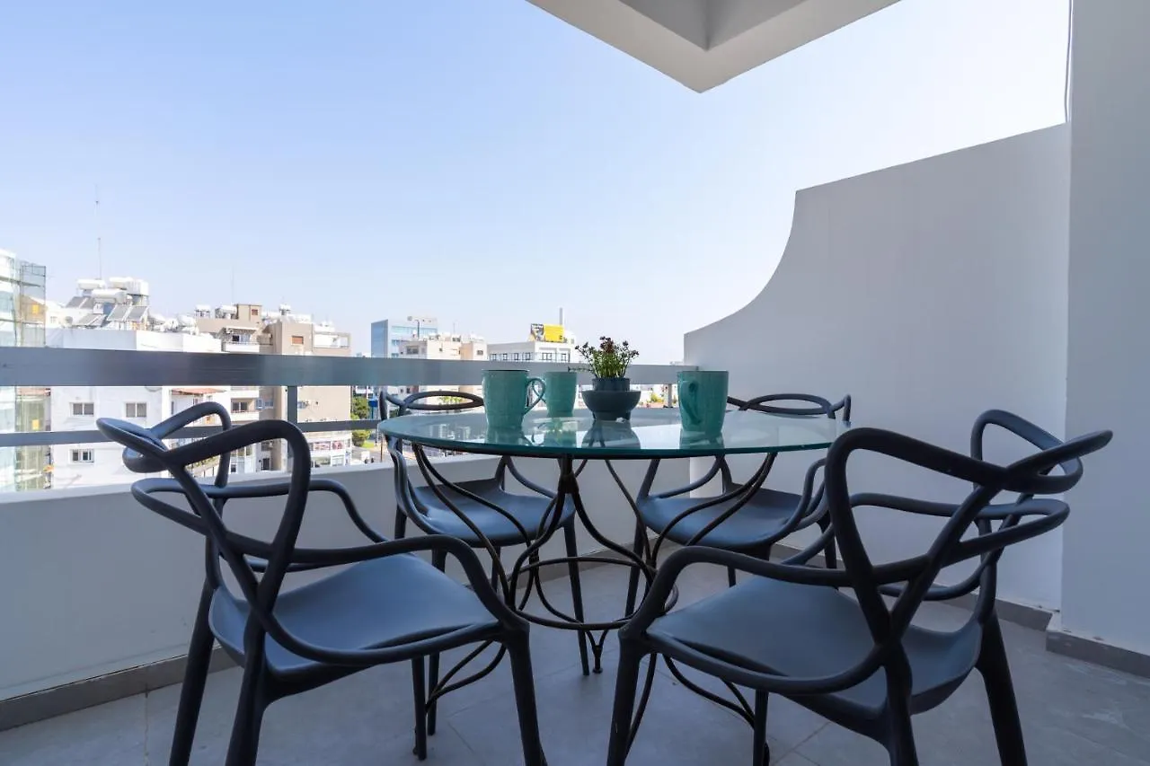 Citrus 3-Bedroom Apartment In Larnaca 0*,
