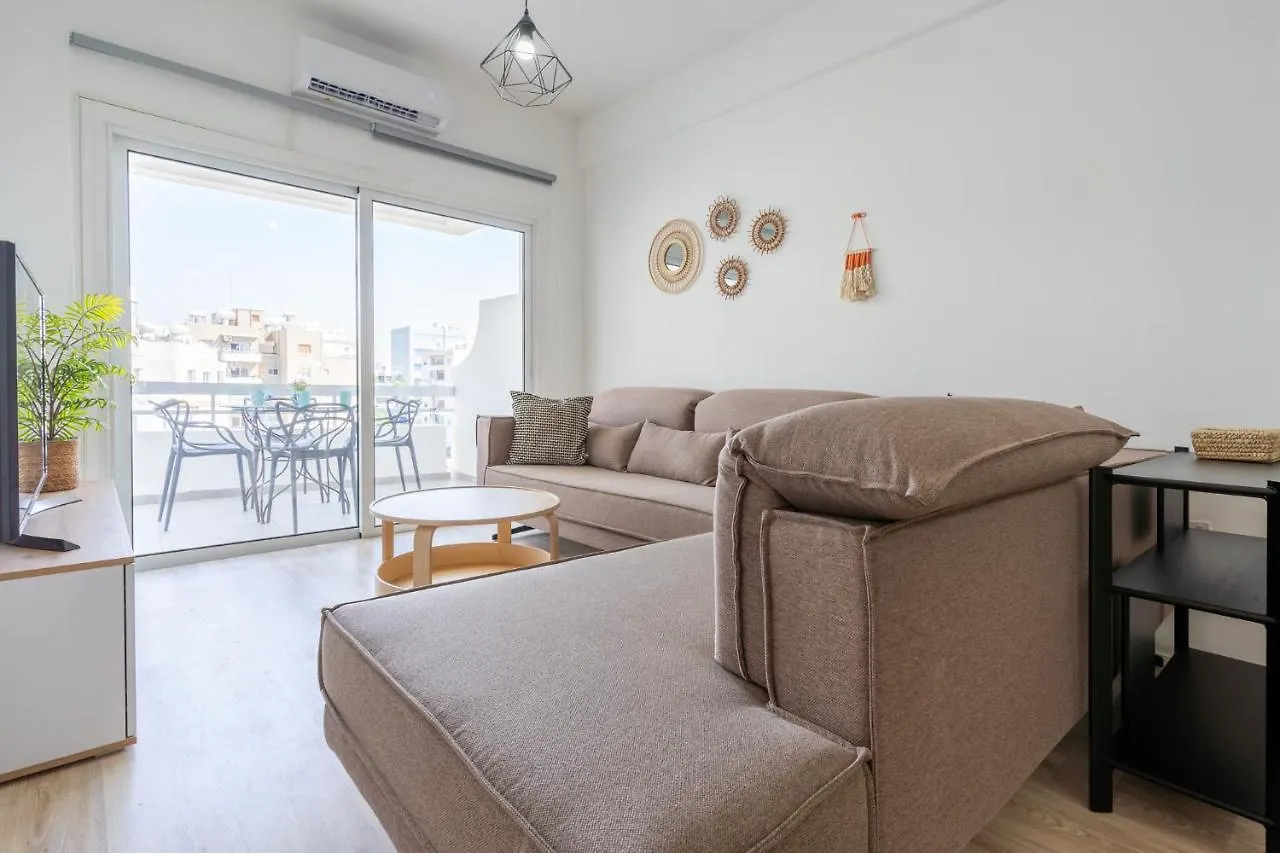 Citrus 3-Bedroom Apartment In Larnaca