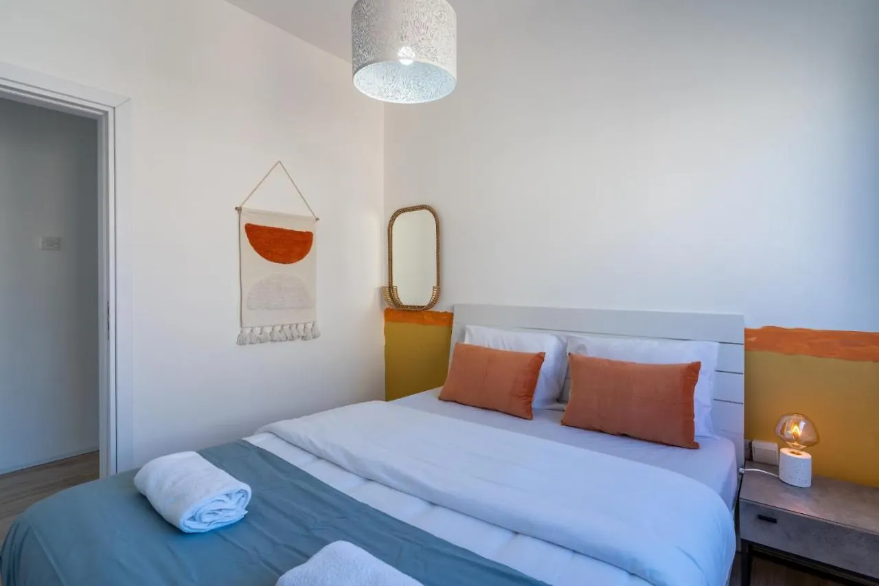 Citrus 3-Bedroom Apartment In Larnaca